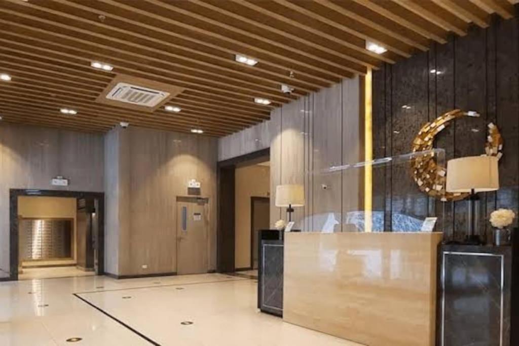 Luxestaysmnl Coastal Chic Netflx 380Mbps Pool Bgc Manila Luaran gambar