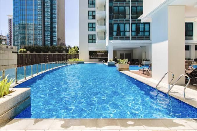 Luxestaysmnl Coastal Chic Netflx 380Mbps Pool Bgc Manila Luaran gambar