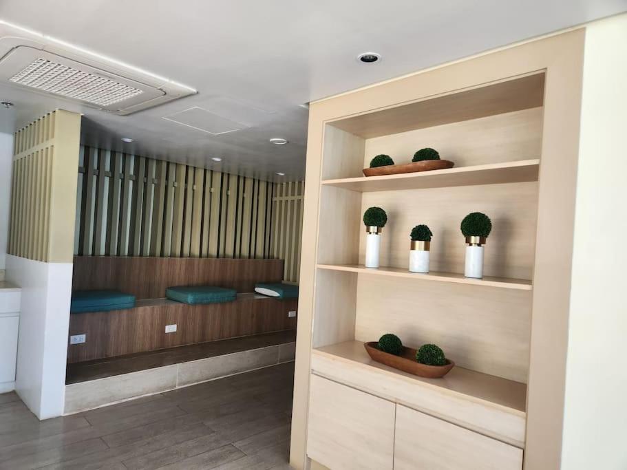 Luxestaysmnl Coastal Chic Netflx 380Mbps Pool Bgc Manila Luaran gambar
